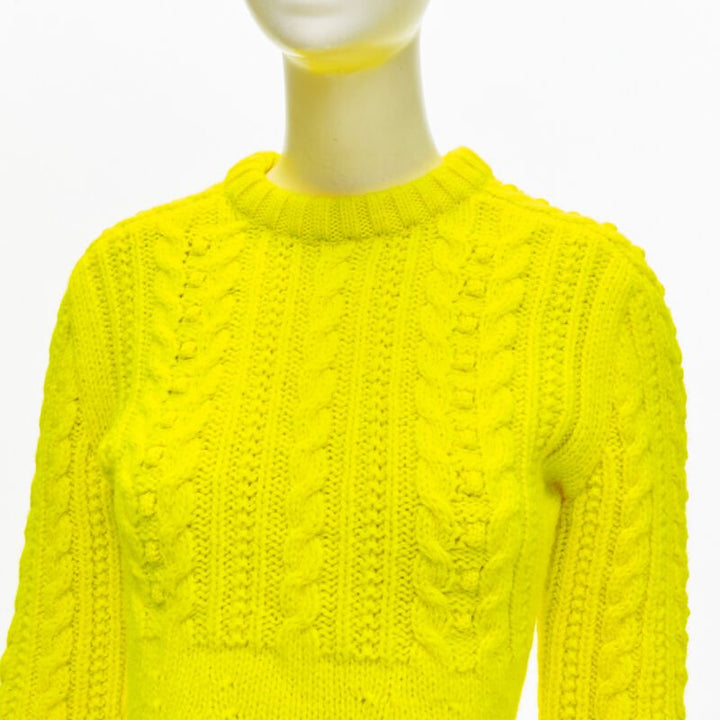 PHILOSOPHY DI LORENZO SERAFINI 100% wool yellow fitted cable knit sweater IT40 S