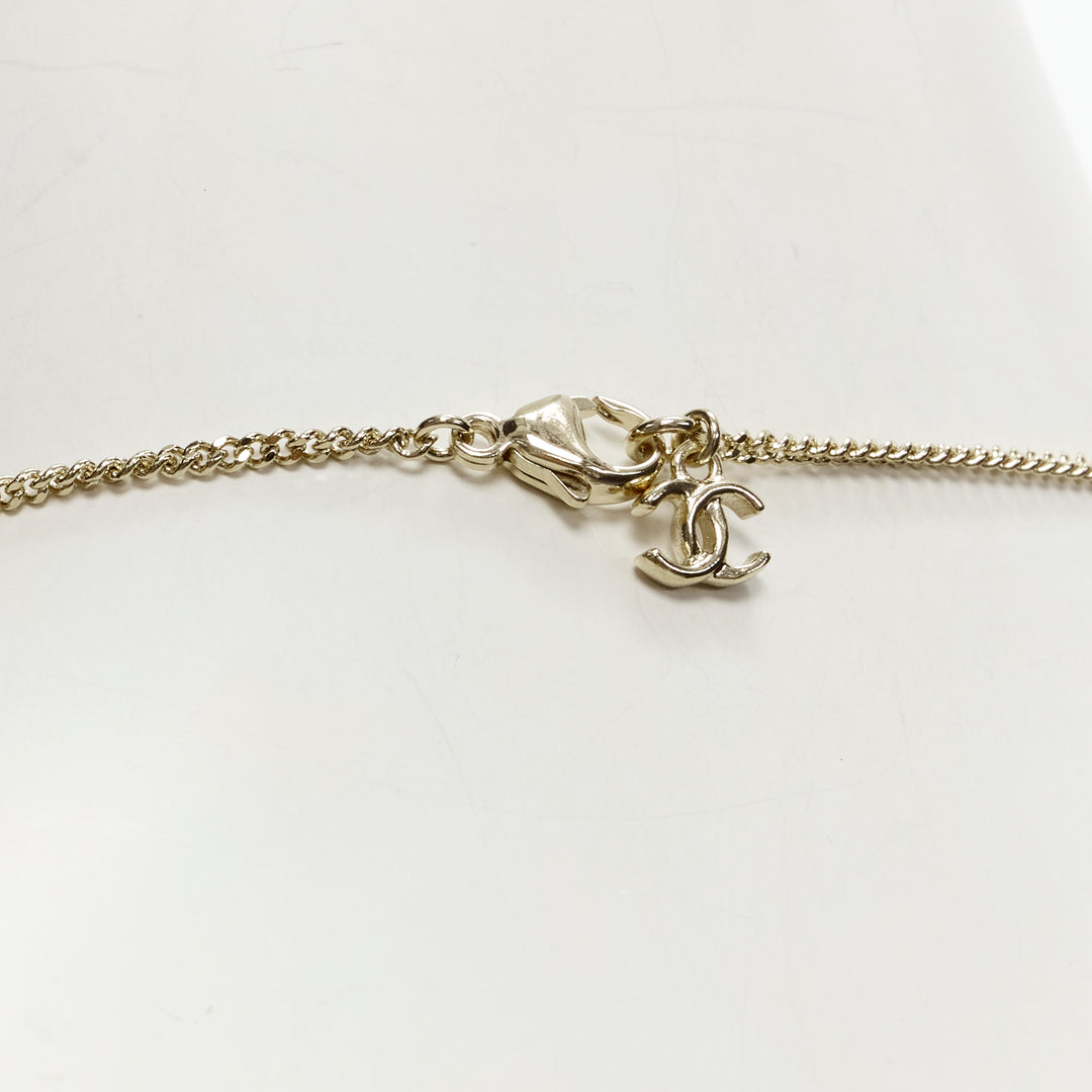 CHANEL B18 B Heart CC logo black resin drop pearl gold necklace