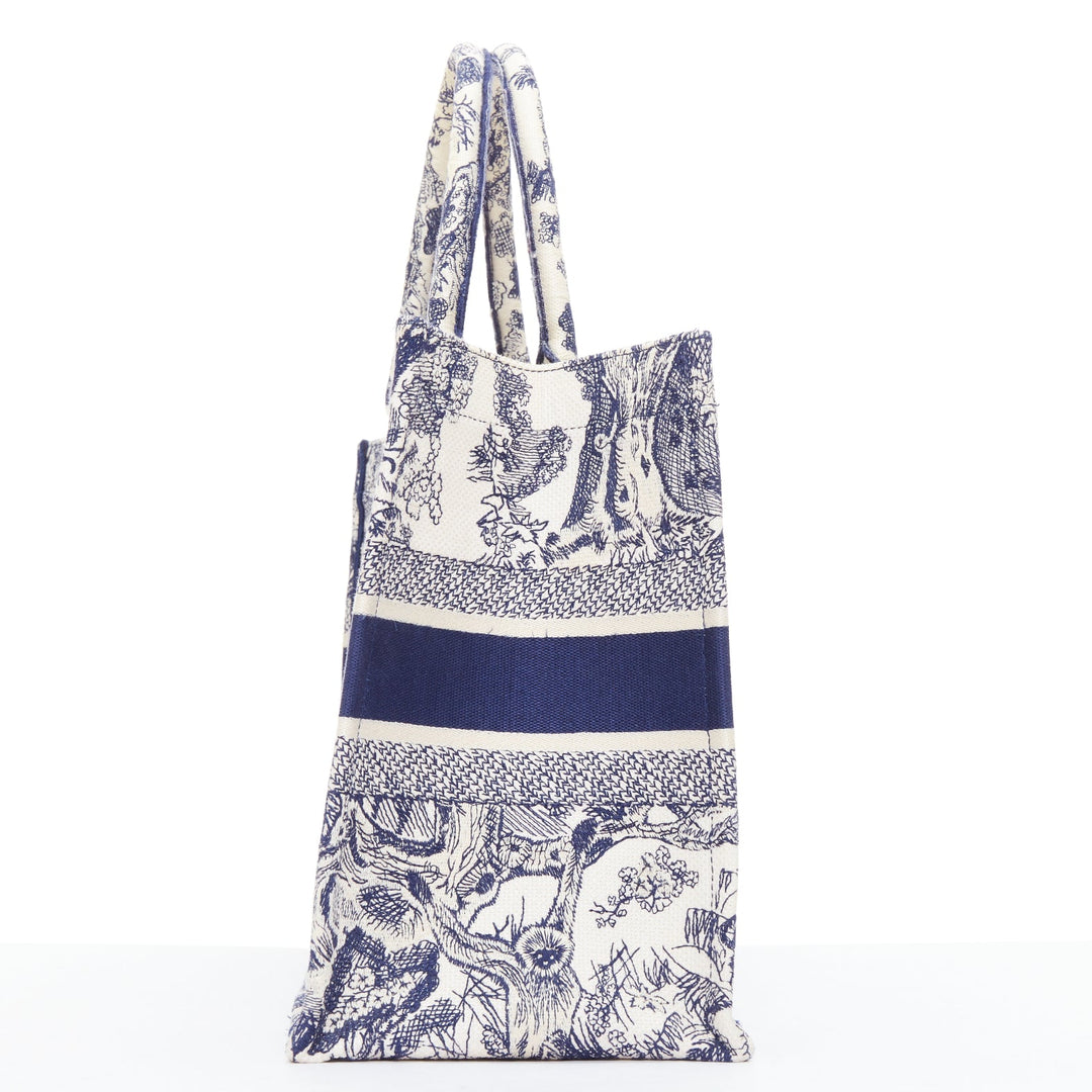 CHRISTIAN DIOR Book Tote navy cream Toile de Jouy canvas bag