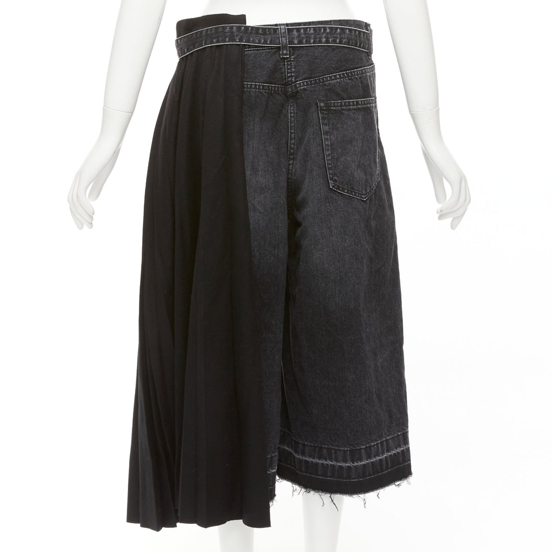 SACAI 2020 black cotton wool nylon denim pleats deconstruction shorts JP3 L