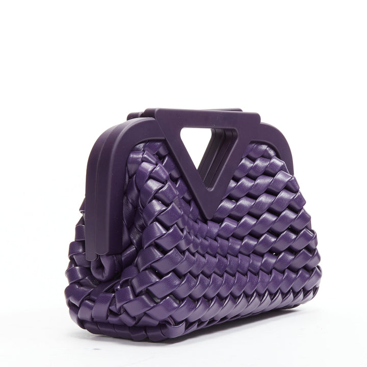 BOTTEGA VENETA Point purple Intrecciato woven triangle handle crossbody bag