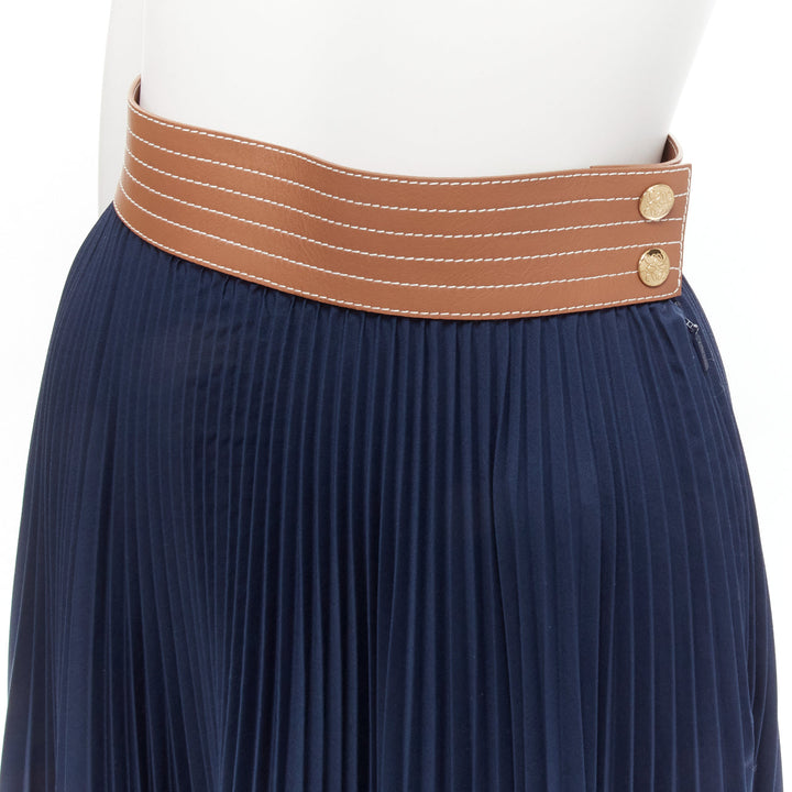 LOEWE brown cowhide leather white topstitched belt navy pleated skirt FR34 XS