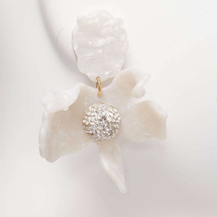 LELE SADOUGHI white marbled acrylic flower silver crystals clip on earrings