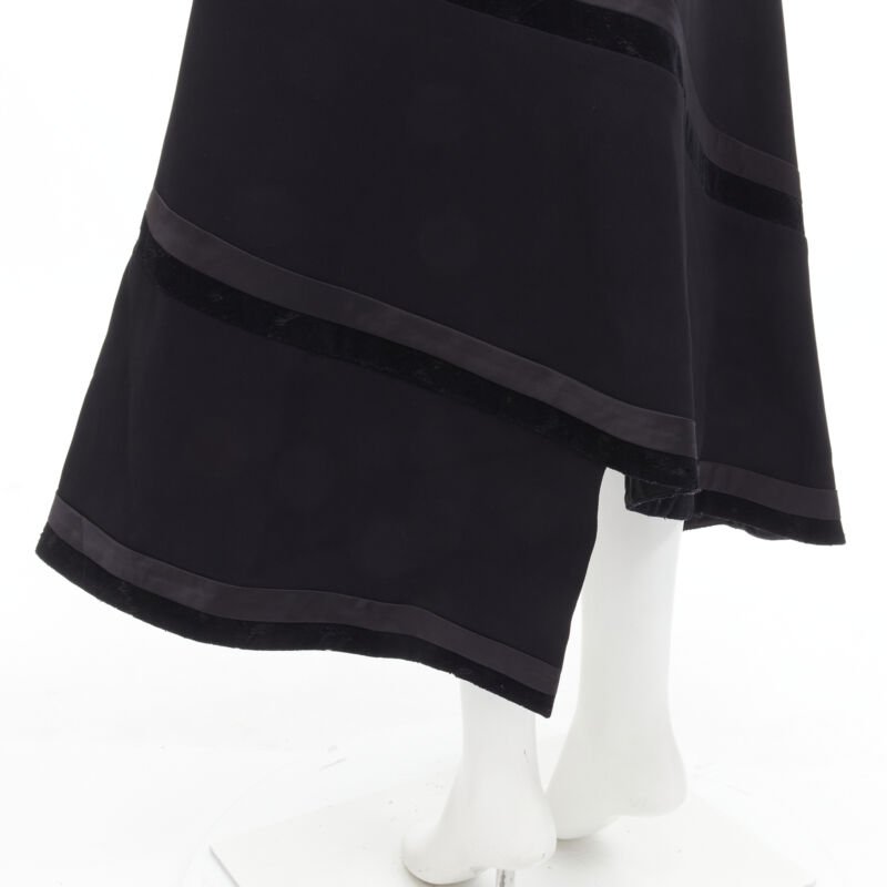 RHIE black velvet spiral trim flared midi skirt US4 S