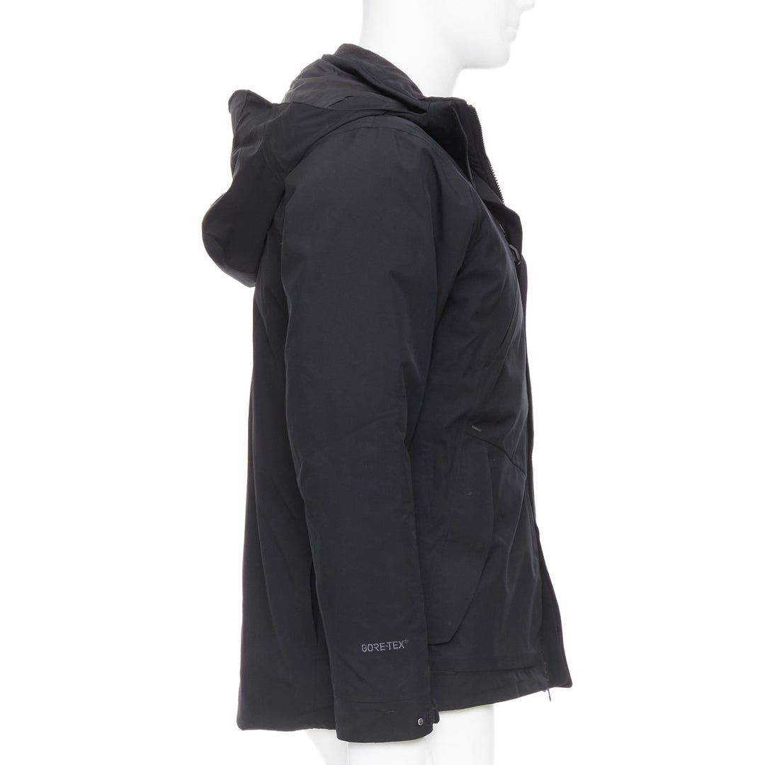 GOLDWIN black goretex padded logo zip pockets ski jacket M
