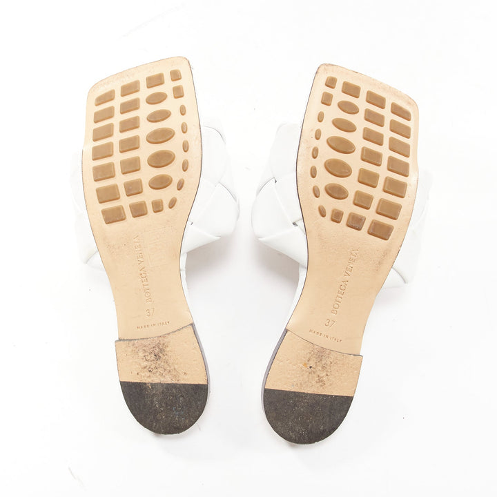 BOTTEGA VENETA Lido white intrecciato woven leather square toe slippers EU37