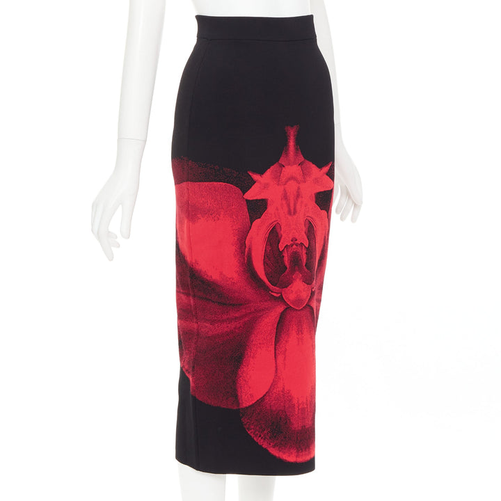ALEXANDER MCQUEEN 2023 Ethereal Orchid black red floral jacquard pencil skirt S