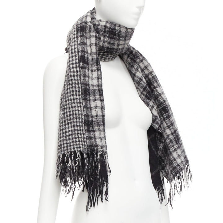 Y'S YOHJI YAMAMOTO grey 100% wool checkered black Y safety pin fringe scarf