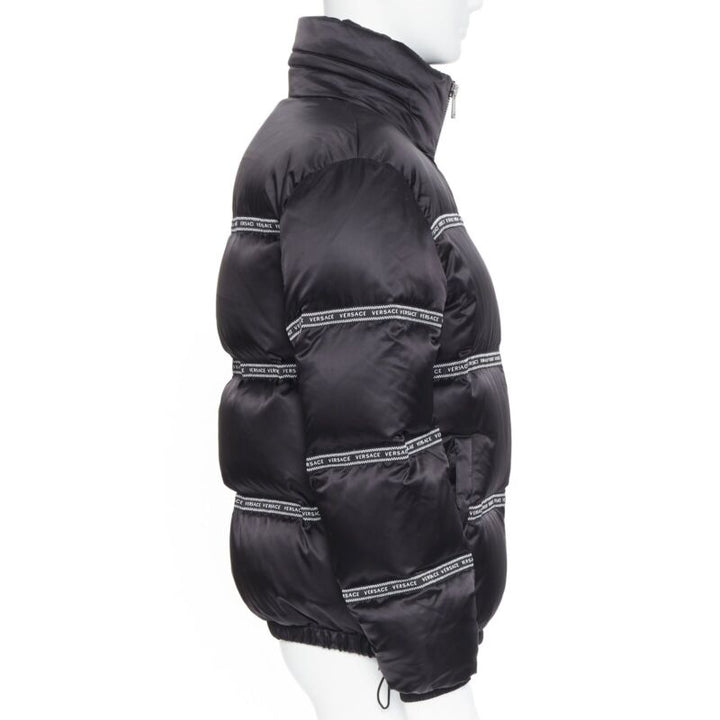 VERSACE Nastro Stampa black logo ribbon goose down padded jacket IT46 S