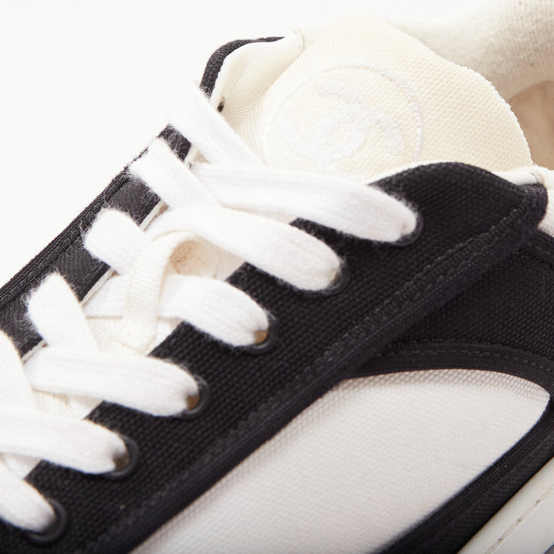 CHANEL 21S black white CC logo fabric minimal lace up sneakers EU36.5