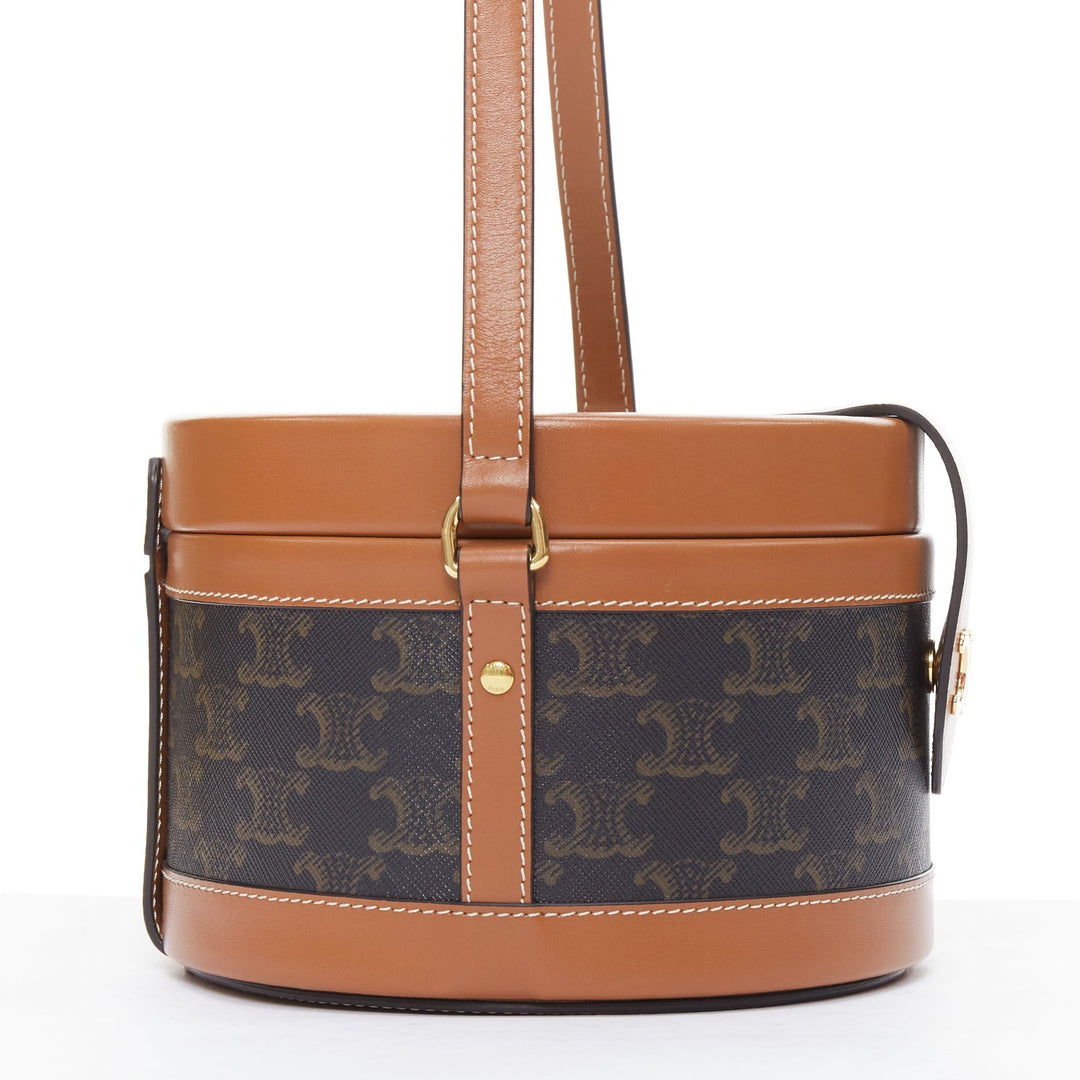 CELINE 2021 Tambour brown Triomphe crossbody circe bag Blackpink Lisa