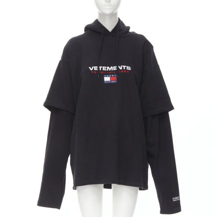 VETEMENTS TOMMY HILFIGER Demna 2018 black double sleeve oversized hoodie XS
