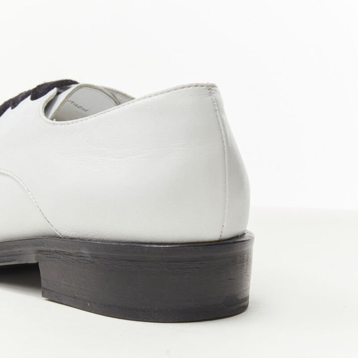 MARKUS LUPFER Signature studded embroidered lips white leather brogue EU36