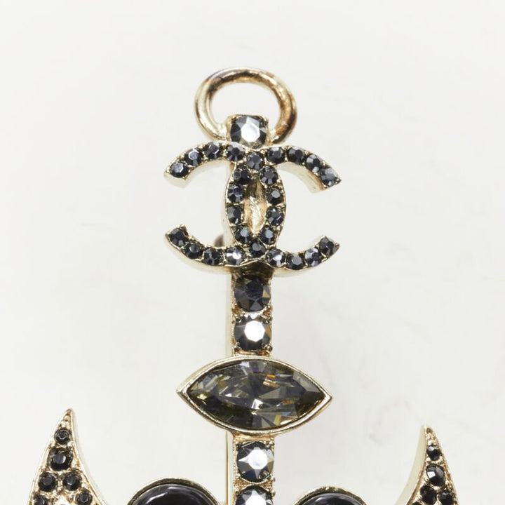 CHANEL Sailor Anchor navy black crystal rhinestone CC pin brooch
