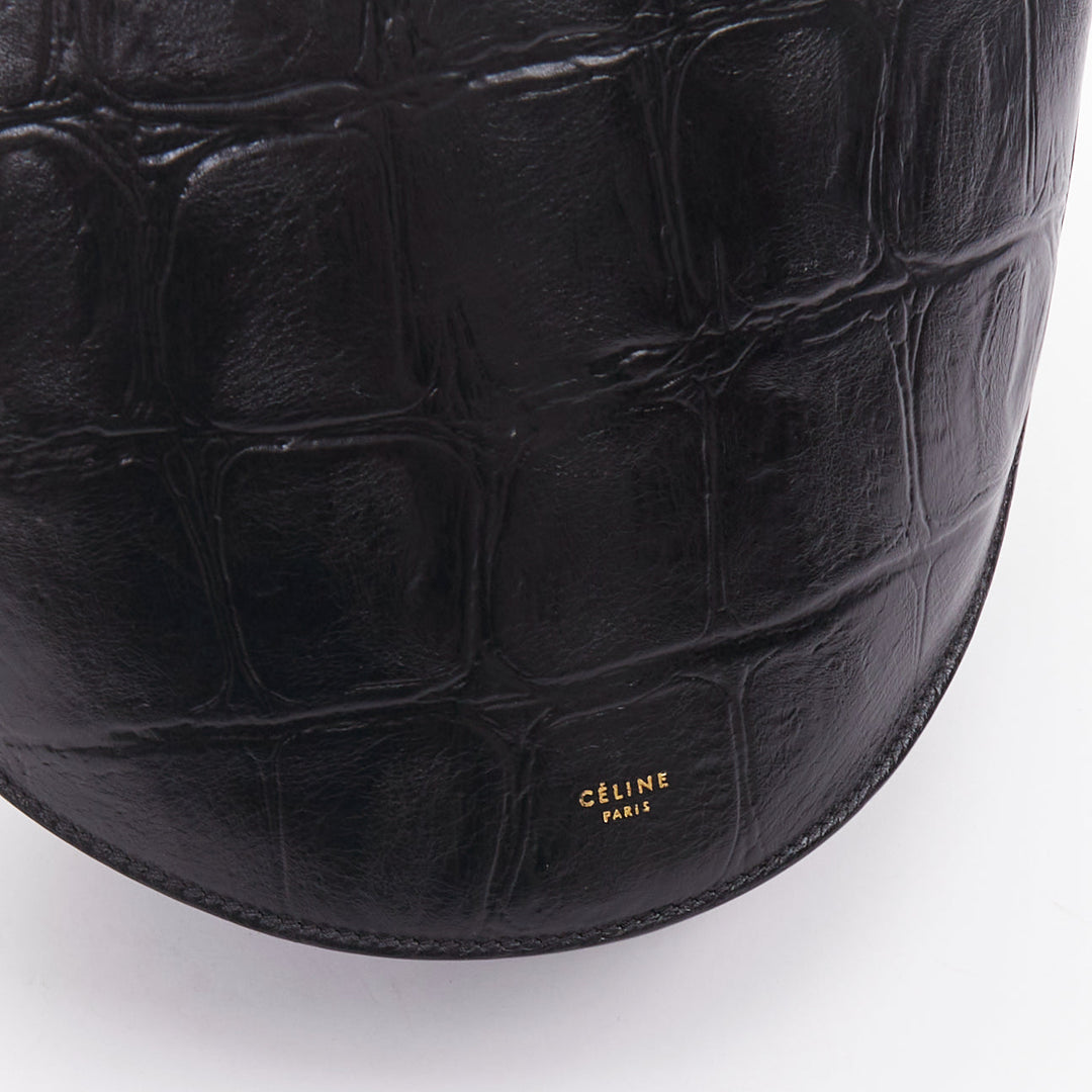 OLD CELINE Phoebe Philo 2015 Runway Curved black embossed leather clutch bag