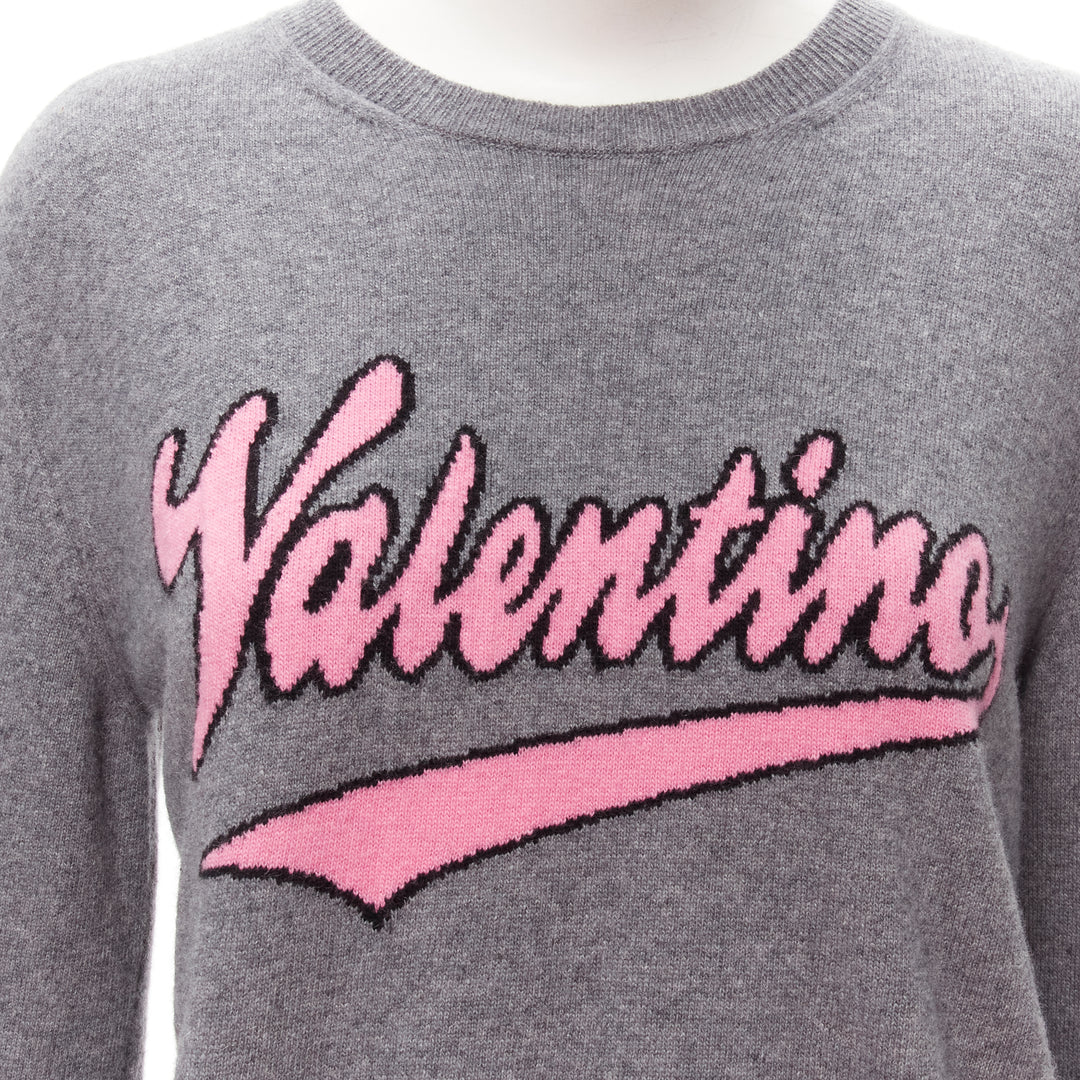 VALENTINO grey virgin wool cashmere pink cursive graphic logo sweater top M