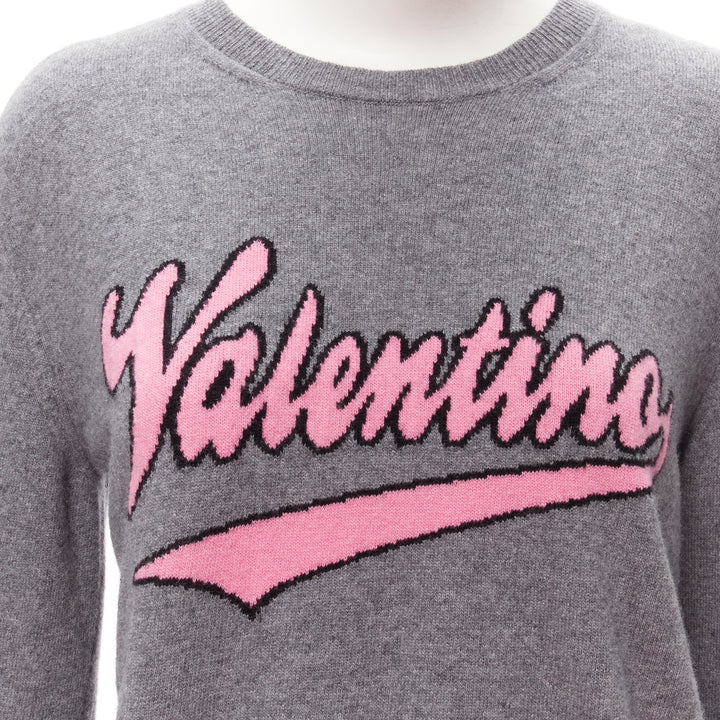 VALENTINO grey virgin wool cashmere pink cursive graphic logo sweater top M