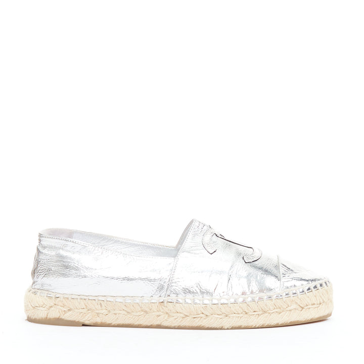 CHANEL metallic silver laminated goatskin CC logo jute espadrilles EU38