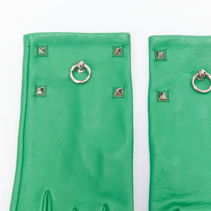 HERMES kelly green leather silver Medor stud ring silk lined gloves Sz6.5