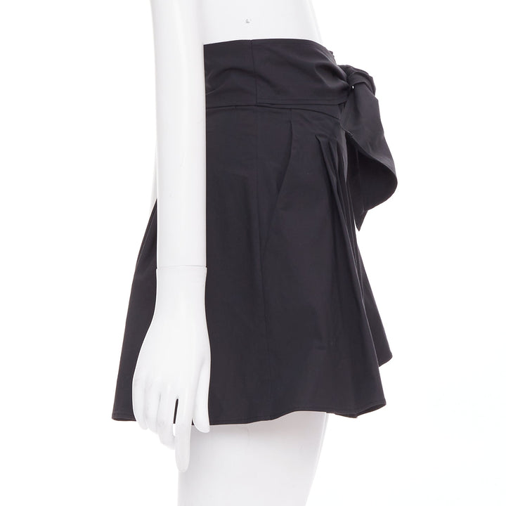 MOSCHINO Boutique black cotton blend bow tie waist pleated shorts IT38 XS