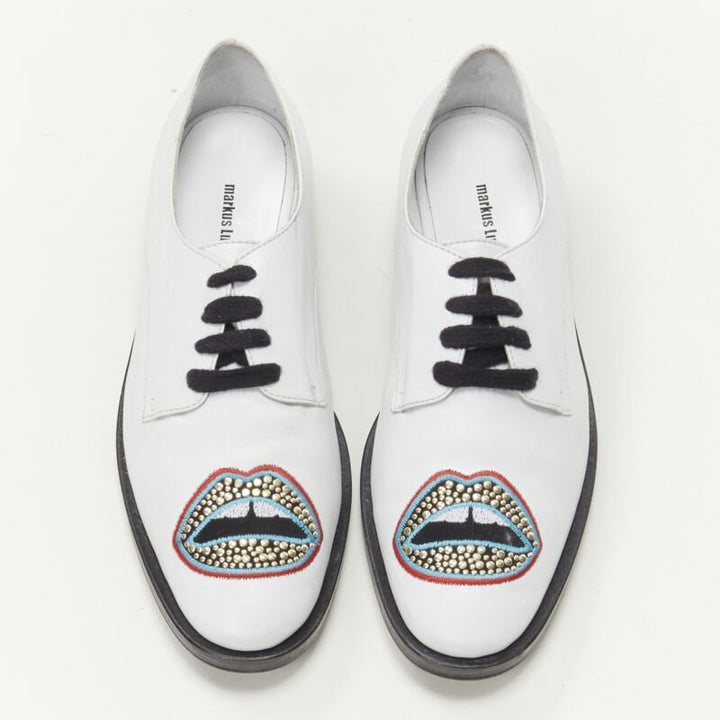 MARKUS LUPFER Signature studded embroidered lips white leather brogue EU36