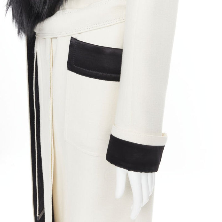 TOM FORD white wool crepe black fox fur collar quilted belted robe coat IT40 S