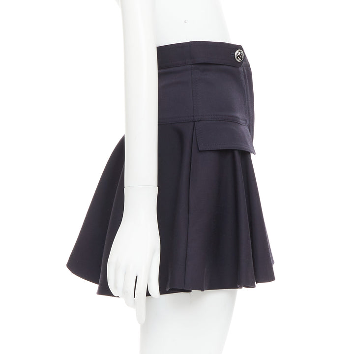 ALEXANDER MCQUEEN 2018 Cargo navy wool silk lined button side skorts IT36 XXS