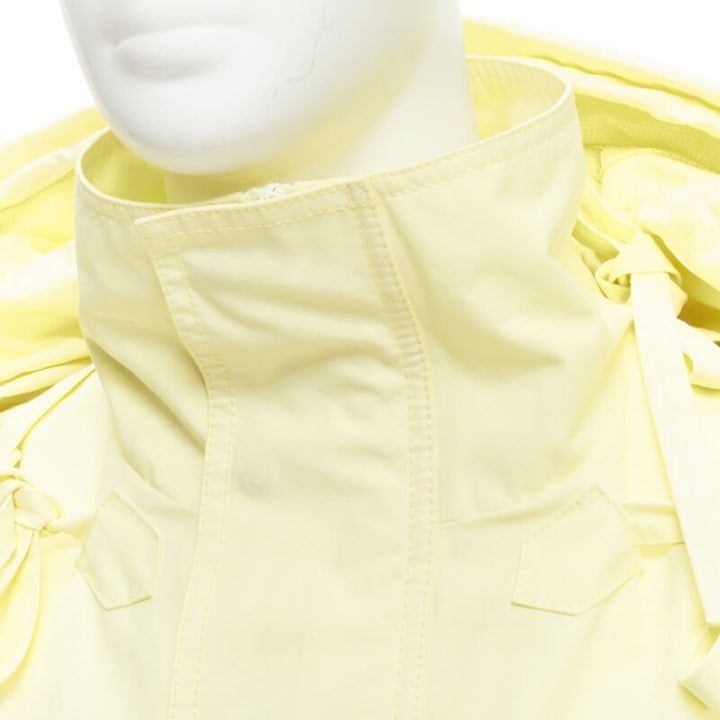 rare LOUIS VUITTON 2020 Runway yellow detachable tie sleeves parka jacket FR46 S