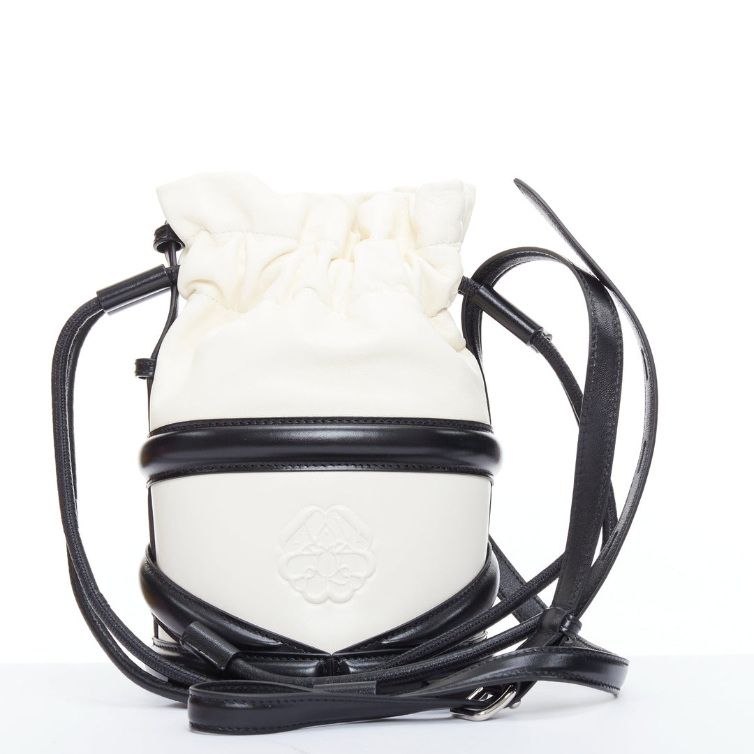 ALEXANDER MCQUEEN Soft Curve AM logo black white leather bucket bag