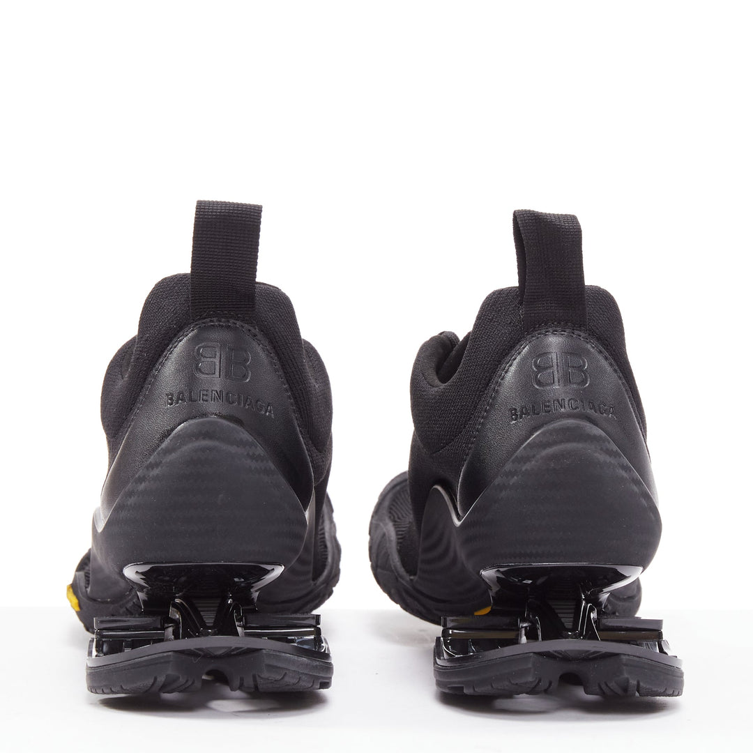 BALENCIAGA Vibram Toe black technical 5-toe suspension heel sneakers EU37