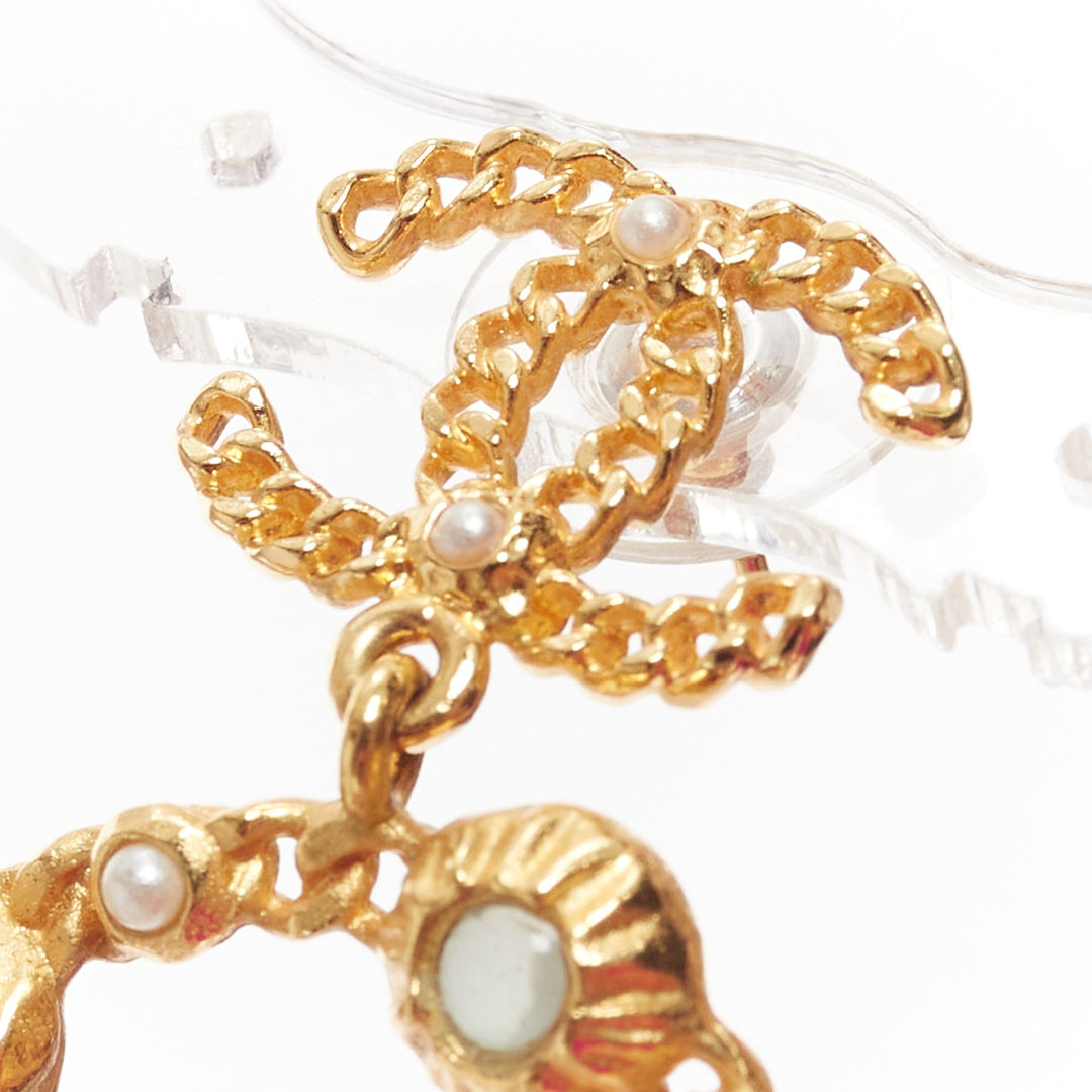 CHANEL A18K gold CC chain logo grey resin dangling pin earrings