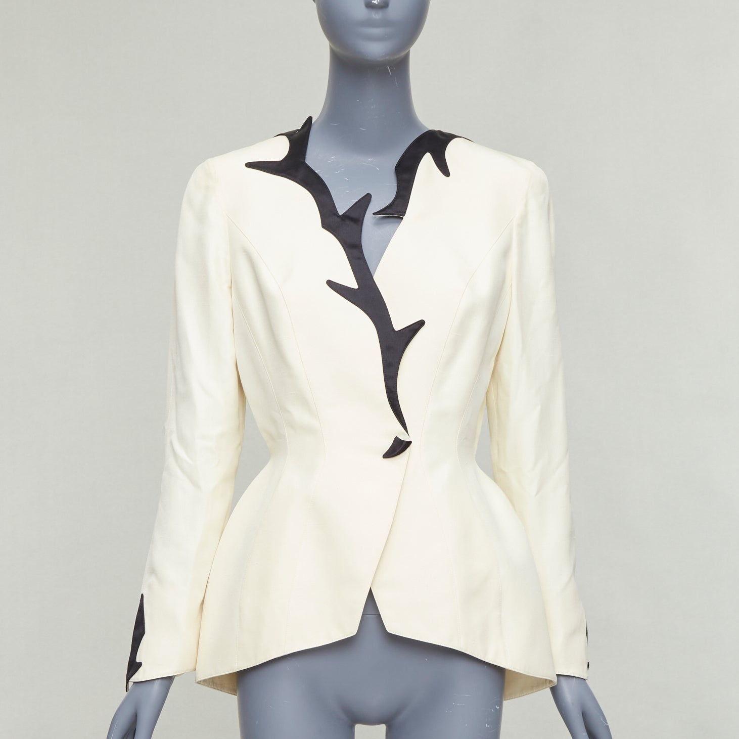 コート MUGLER FW24 MA0178 COAT (24F1MA0178182 1999) MUGLER MA0178 COAT | REVERSIBLE
