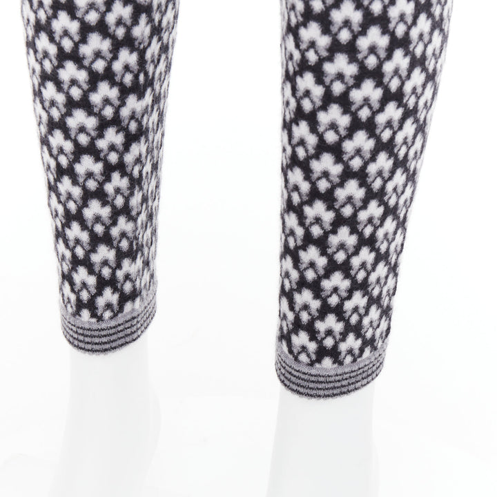 CHANEL 100% cashmere grey CC logo pearl button pattern stretch knit pants FR38 M