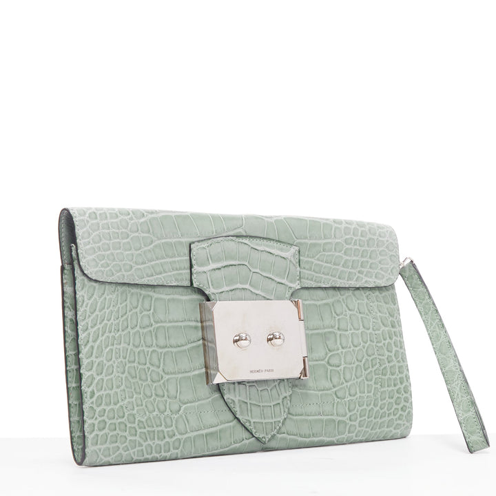 HERMES Goodlock Porosus mint green scaled leather PHW push clasp wrist clutch