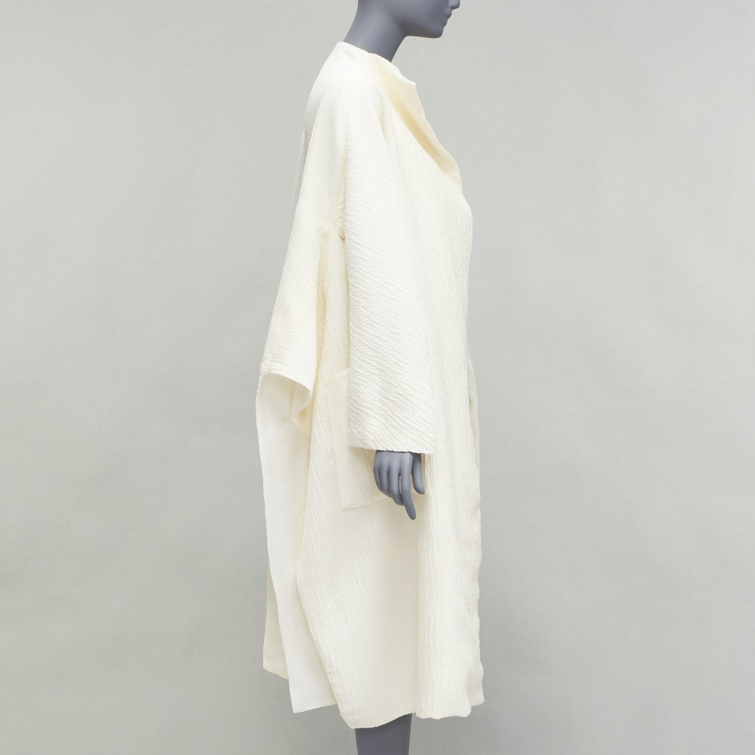MATICEVSKI 2021 Prestige cream 3D collar pocketed side slit coat AUS10 S