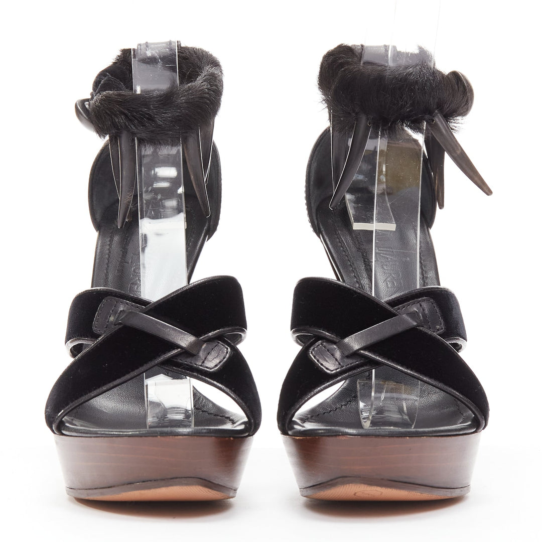 rare YVES SAINT LAURENT Tom Ford 2002 Runway black claw fur platform heel EU36.5