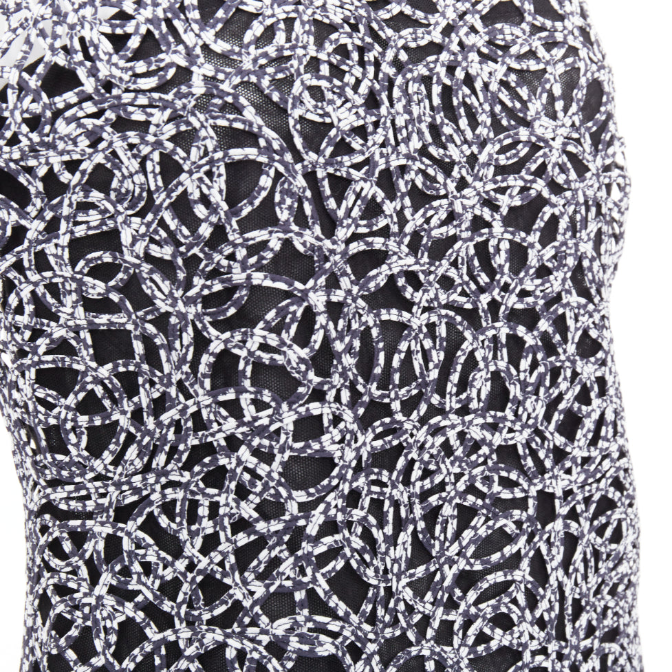 CHANEL 09P black white abstract print squiggle lattice sleeveless vest top FR40