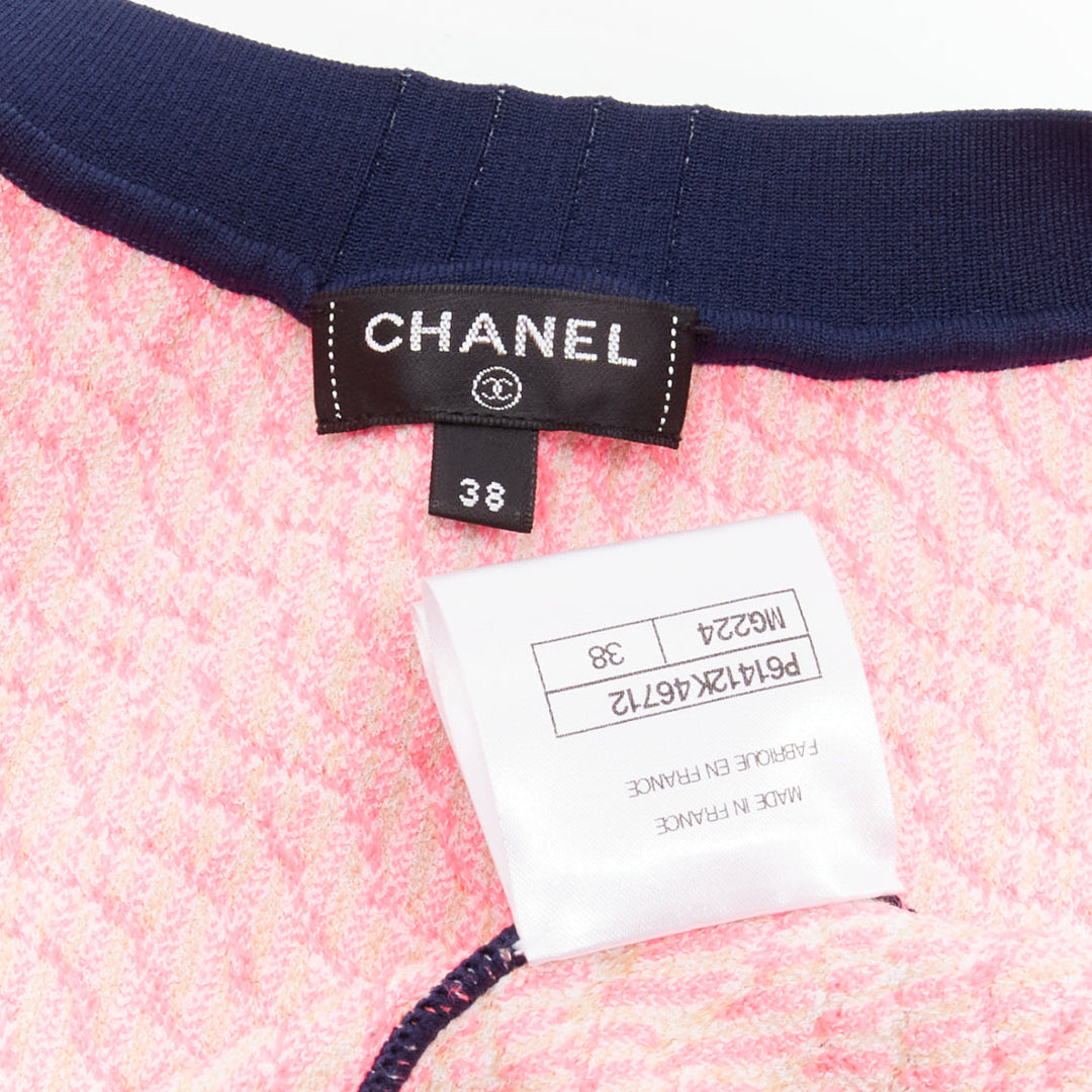 rare CHANEL pink applique logo twirl seashell button cropped cardigan FR38 M