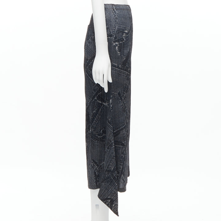 ISSEY MIYAKE PLEATS PLEASE dark blue denim patchwork print pleated skirt JP2 M