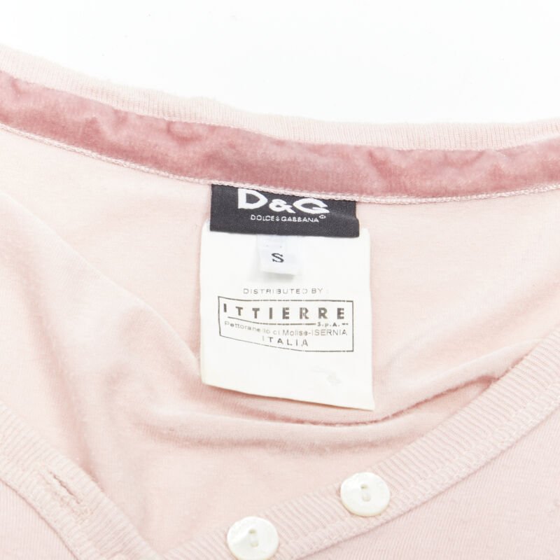 D&G DOLCE GABBANA Y2K pink logo I Love DG velvet trim V-neck tshirt IT40 XS
