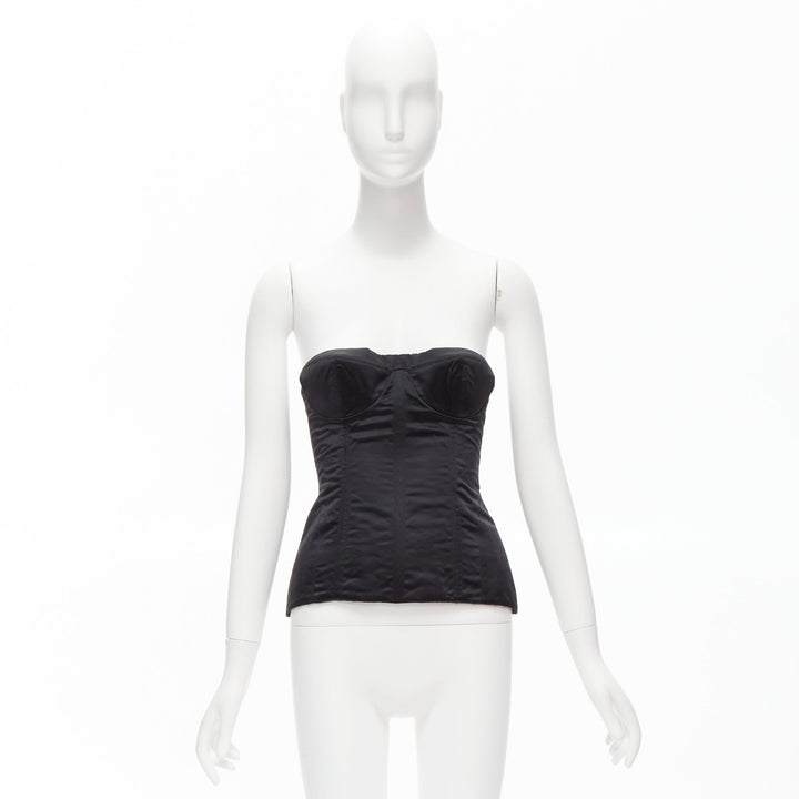 GUCCI Tom Ford 2001 Runway black silk 3D conical bra bustier IT38 XS