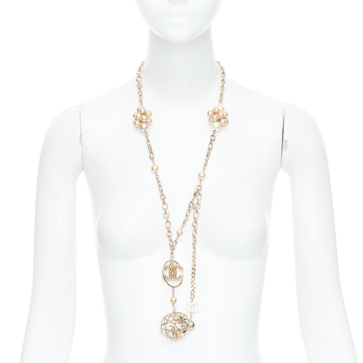 CHANEL 04A gold tone CC logo pearl globe charm chain belt necklace