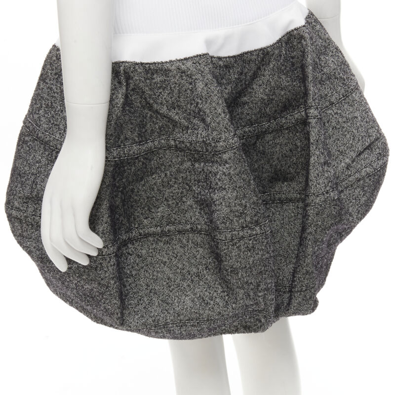LOUIS VUITTON 2021 Runway white ribbed grey wool dropped bubble skirt FR34 XS