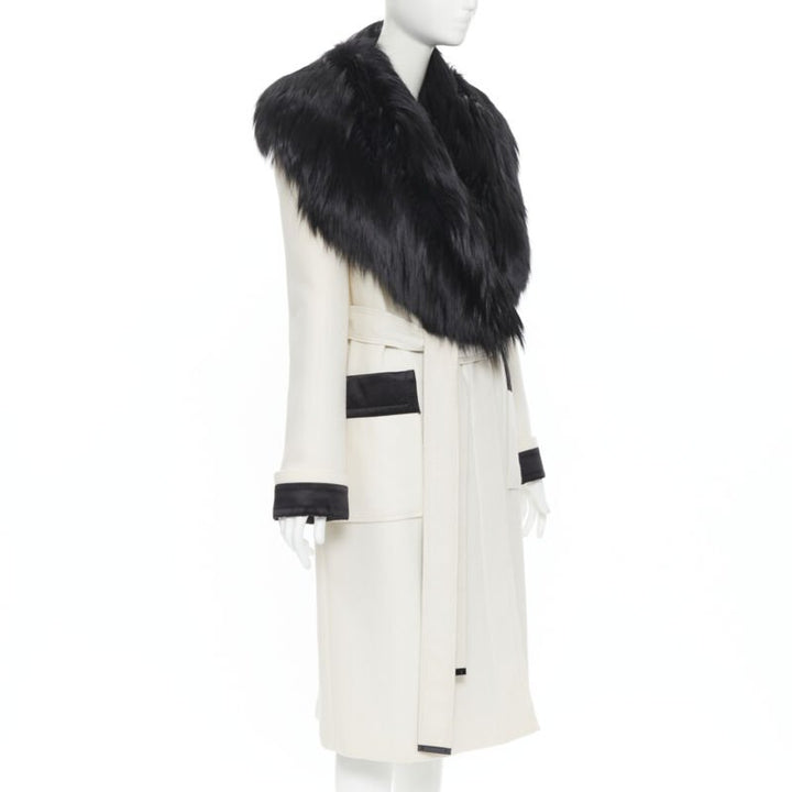 TOM FORD white wool crepe black fox fur collar quilted belted robe coat IT40 S