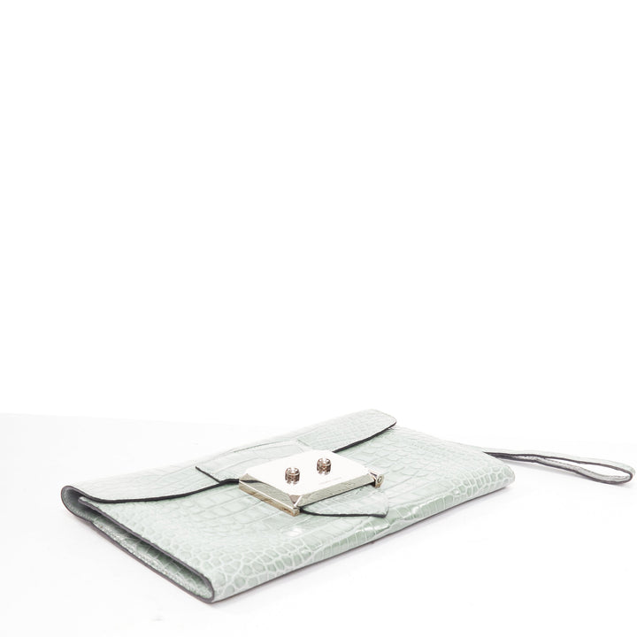 HERMES Goodlock Porosus mint green scaled leather PHW push clasp wrist clutch