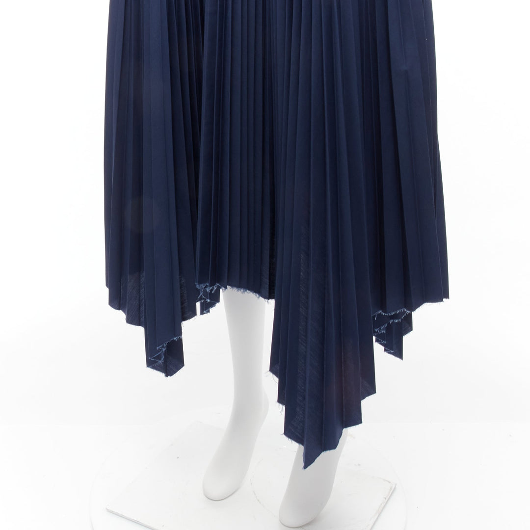 LOEWE brown cowhide leather white topstitched belt navy pleated skirt FR34 XS