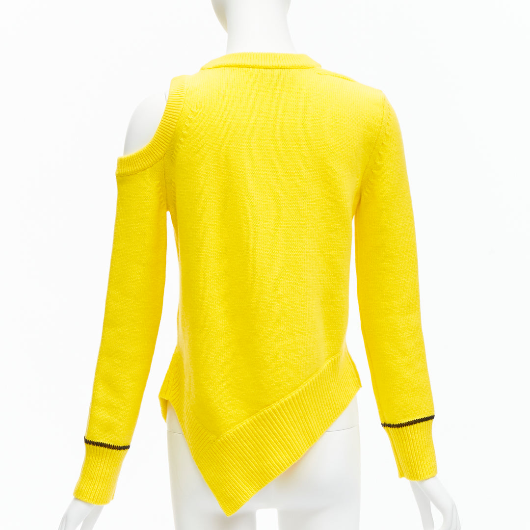 ALEXANDER MCQUEEN 2022 yellow wool blend asymmetric cold shoulder sweater S