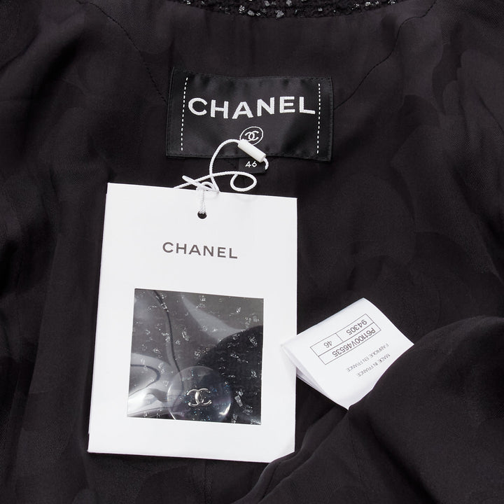 CHANEL 2019 Fantasy Tweed black lurex CC logo button power jacket FR46 XXL