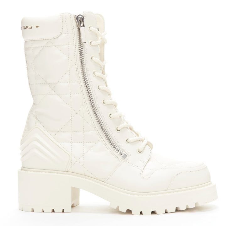 CHRISTIAN DIOR 2023 D-Leader white Cannage quilted leather ankle boots EU38