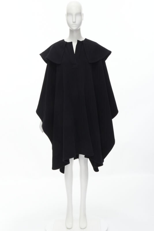 COMME DES GARCONS Vintage 1980s black wool wide ruffle collar circle poncho cape